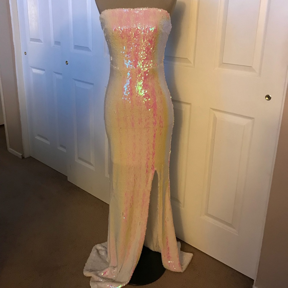 Beautiful sequin gown
